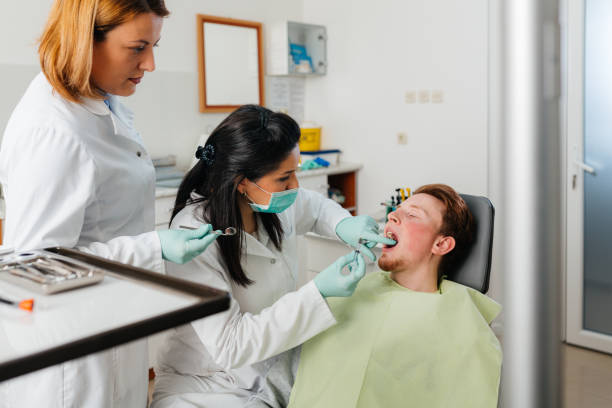 Best Weekend Emergency Dentist in Yorkvle, IL